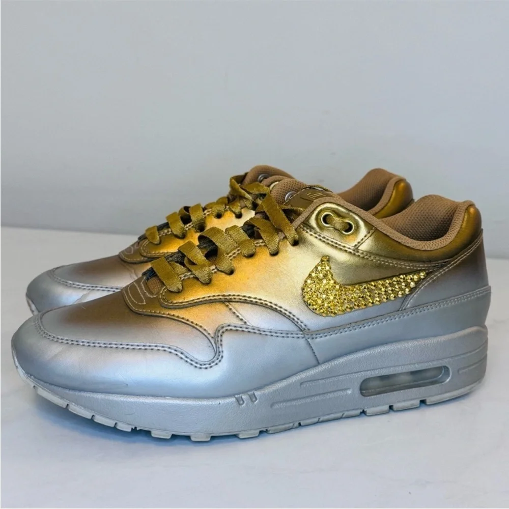 NIKE: Air Max 1 LX Metallic Gold Platinum Customized Rhinestone - Picture 3 of 6